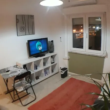 Moscavide Nº 1 M1 Quarto em Acomodações Particulares
